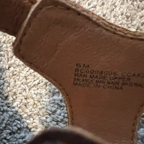 Brown Clogs - Picture 2 of 5